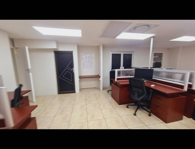 BUSINESS PROPERTY TO RENT IN TYGER VALLEY